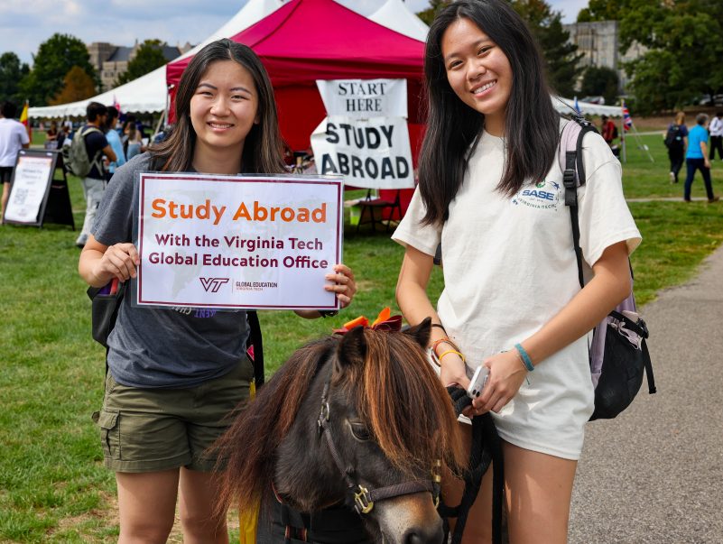 Study Abroad Week on the Drillfield 